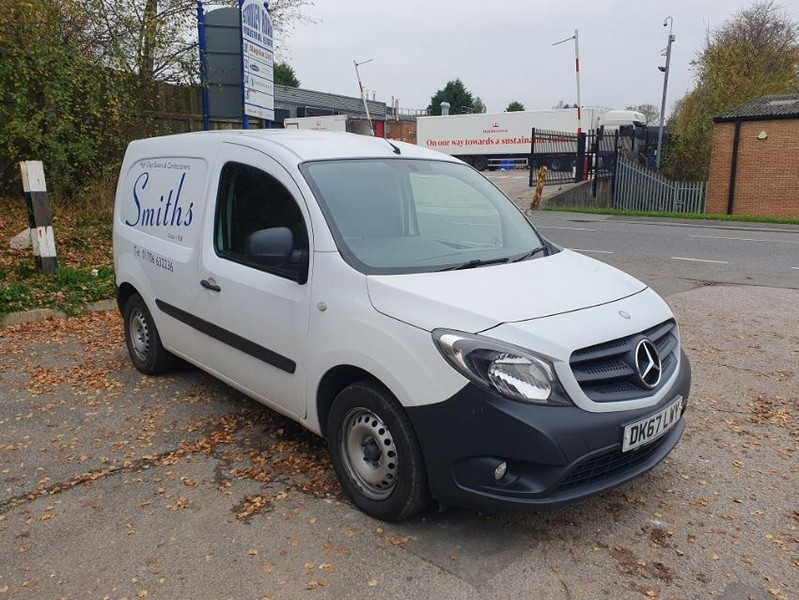 JPS Chartered Surveyors - Motor Vehicle Auction | Mercedes-Benz Citan & Fiat Doblo SX Multijet II - Auction Image 3